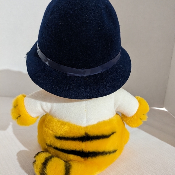 Garfield the Cat Police Officer Bobby Plush 10" Jim Davis VTG 1981 Dakin - Picture 2 of 6